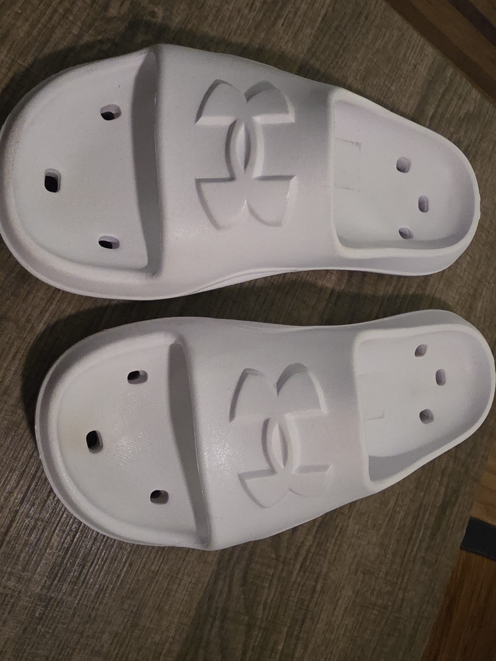 Under Armour White Men's Slide Sandals SZ. 6 (Women's SZ. 7.5)